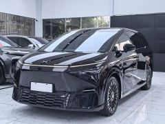 XPeng X9 EREV 1602 Rear-wheel drive Max - ფოტო 3