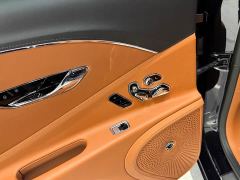 Bentley Flying Spur 4.0T V8 Standard Edition - ფოტო 13