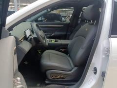 Dongfeng eπ008 210Max Extended Range 6-Seater - photo 14