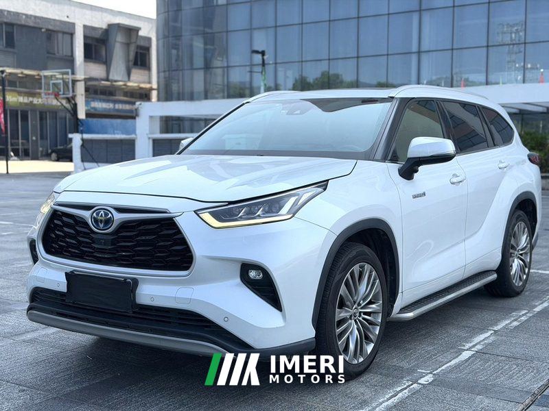 Toyota Highlander Dual-Engine 2.5L 4WD Prestige Edition 7-seater