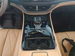 Denza D9 DM-i 970 AWD Flagship - ფოტო 13