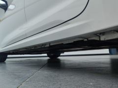 Toyota Corolla Dual-Engine 1.8L E-CVT Elite Edition - ფოტო 11