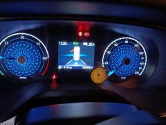 FAW Red Flag E-QM5 450km Travel Edition - фото 20