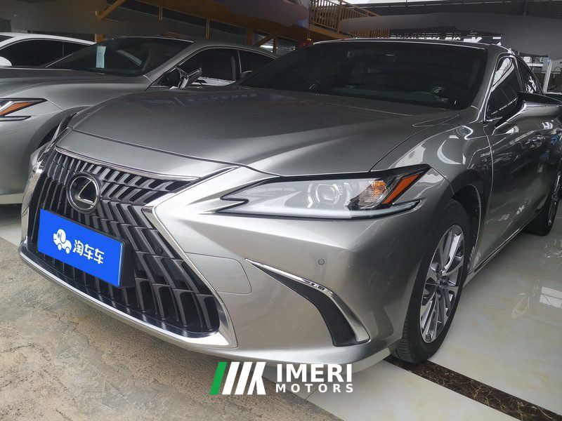 Lexus ES 260 Edition - ავტომობილი ჩინეთიდან
