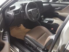 Lexus ES 260 Edition - ფოტო 14