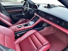Porsche Taycan - фото 12