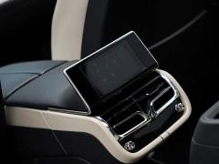 Bentley Bentayga 4.0T V8 Long Wheelbase - photo 11