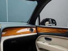 Bentley Bentayga 4.0T V8 Long Wheelbase - photo 15