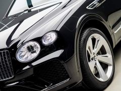 Bentley Bentayga 4.0T V8 Long Wheelbase - photo 3