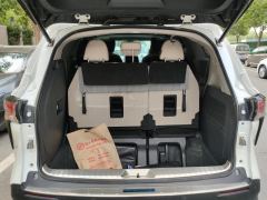 Toyota Sienna Dual-Engine 2.5L Comfort Edition - ფოტო 7