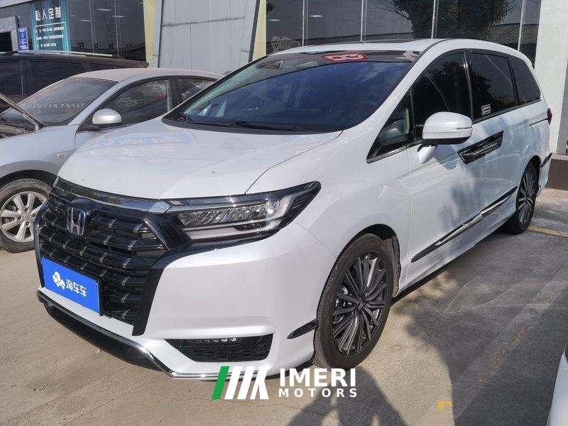 Honda Elysion e:HEV 2.0L Luxury Edition