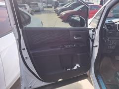 Honda Elysion e:HEV 2.0L Luxury Edition - ფოტო 12