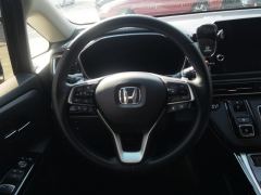 Honda Elysion e:HEV 2.0L Luxury Edition - ფოტო 18