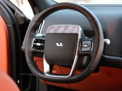 Li Auto L9 Pro - ფოტო 7