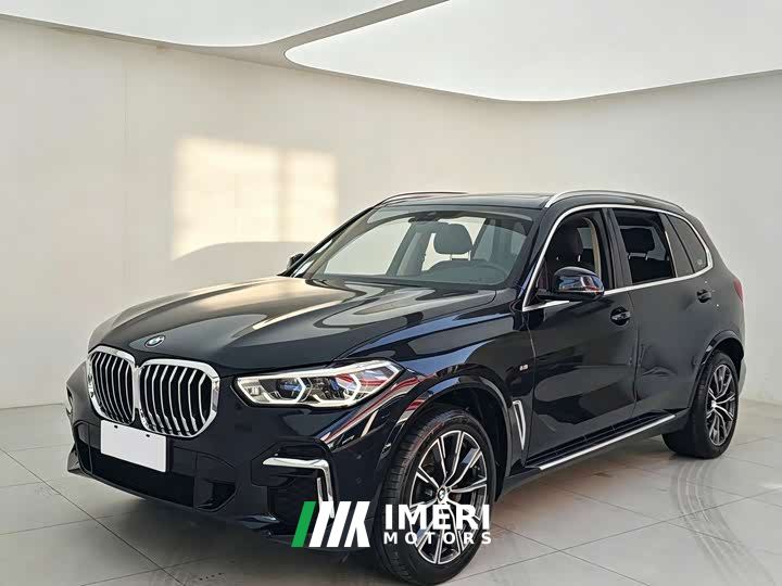 BMW X5 xDrive 30Li Luxury M Sport Package