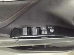 Toyota Camry 2.5G Luxury - photo 9