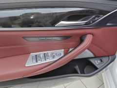 BMW 5 Series Facelift 525Li M Sport Package - ფოტო 13