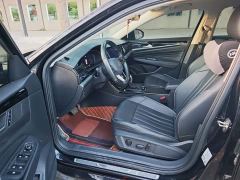 Volkswagen Passat 330TSI Starry Sky Elite - photo 12