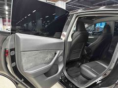 Tesla Model Y Rear-Wheel Drive - ფოტო 13