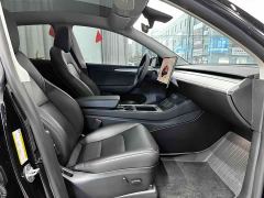 Tesla Model Y Rear-Wheel Drive - ფოტო 7