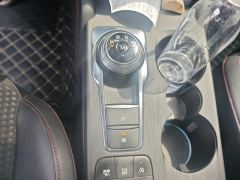 Ford Focus Hatchback EcoBoost 180 Automatic ST Line - ფოტო 19