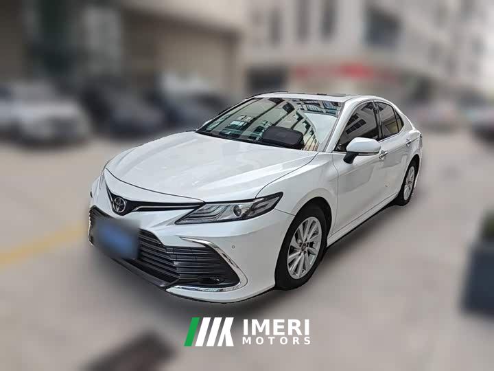 Toyota Camry 2.0G Luxury