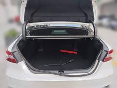 Toyota Camry 2.0G Luxury - ფოტო 15