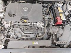 Toyota Camry 2.0G Luxury - ფოტო 16
