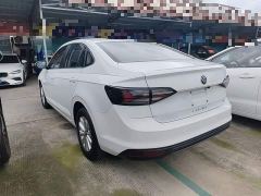 Volkswagen Lavida Sharp 1.5L Automatic Outstanding New Edition - фото 4