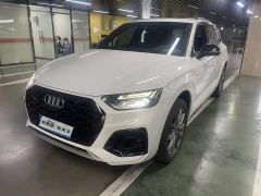 Audi Q5L 45 TFSI Luxury Dynamic - фото 1