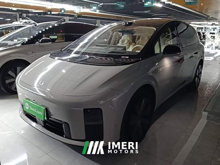 Li Auto i8 Standard Edition - автомобиль из Китая