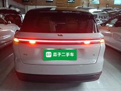 Li Auto i8 Standard Edition - фото 5