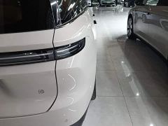 Li Auto i8 Standard Edition - фото 7