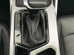 Geely Emgrand 4th Generation 1.5L CVT Luxury - фото 13