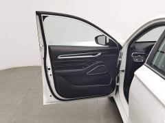 Geely Emgrand 4th Generation 1.5L CVT Luxury - фото 8