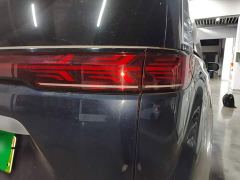 Denza D9 DM-i 970 AWD Flagship - photo 7