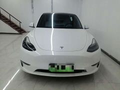 Tesla Model Y Performance All-Wheel Drive - ფოტო 2