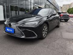 Lexus ES 200 Premium Edition - photo 1