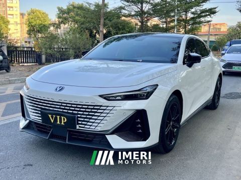 2024 Changan UNI-V 1.5T High-Performance Edition - car from China