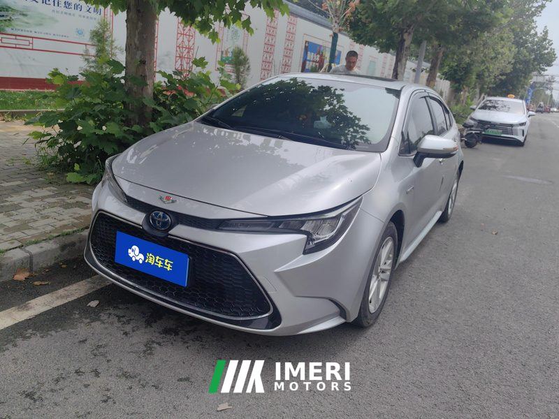 Toyota Levin Dual-Engine 1.8L Luxury Edition