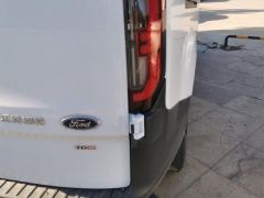 Ford Transit 2.0T Luxury Edition 5/6 - photo 5