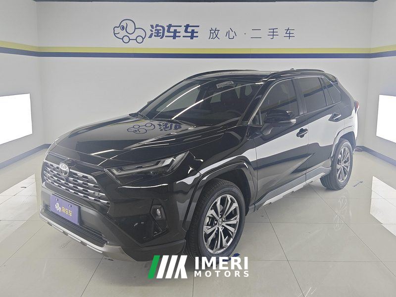Toyota RAV4 Rongfang RAV4 2.0L Two-wheel drive fashion PLUS version