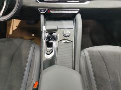Geely Xingyue L 2.0T Automatic two-wheel drive Sky Edition - ფოტო 19