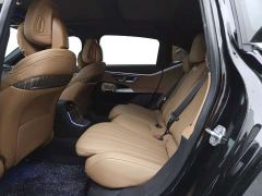 Mercedes-Benz E-Class E 300 L Luxury - photo 9