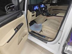 Buick GL8 ES Luxe Enjoyment Edition - ფოტო 15