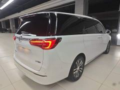 Buick GL8 ES Luxe Enjoyment Edition - ფოტო 6