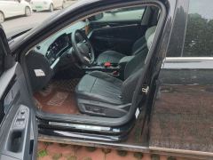 Volkswagen Passat 330TSI Elite Edition - ფოტო 14