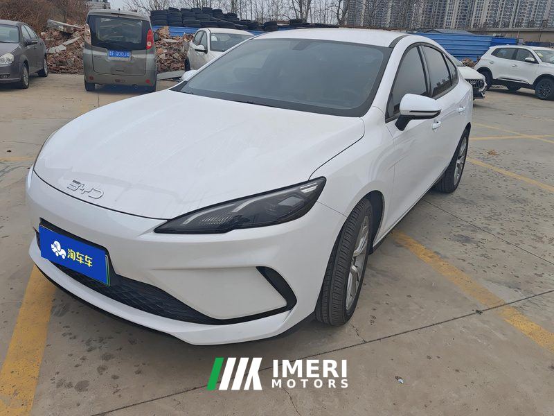 BYD Seal 05DM-i Smart Driving Edition 1.5L 55km Luxury Edition