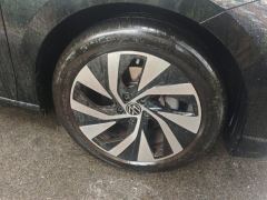 Volkswagen Passat Pro 380TSI Starry Dragon Edition - photo 6