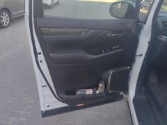 Toyota Alphard Dual-Engine 2.5L Prestige Edition - фото 12